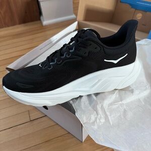 Hoka men’s Arahi 8